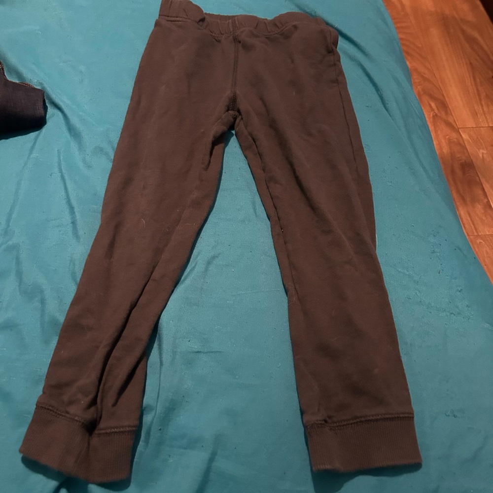 I’m selling pants